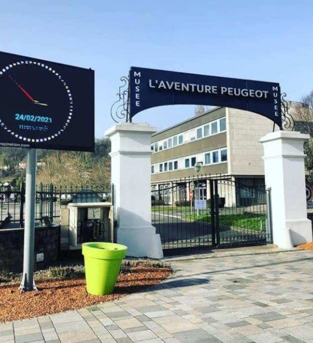 Oloo Habitat - Le19 - Parking Prive Apartman Montbéliard Kültér fotó